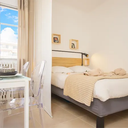 Appartement Centre - Proche De La - Fr